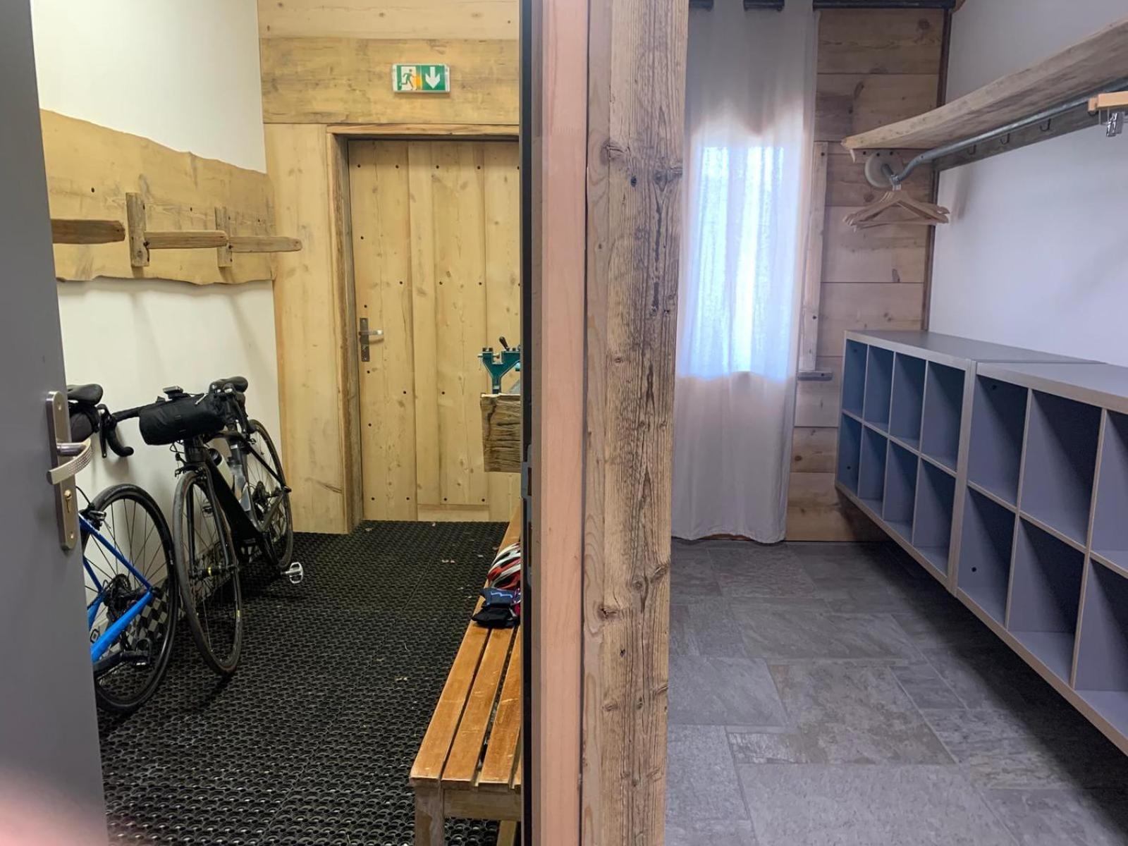 Chalet La Tuviere Bike Inn Saint-Jean-de-Maurienne Buitenkant foto
